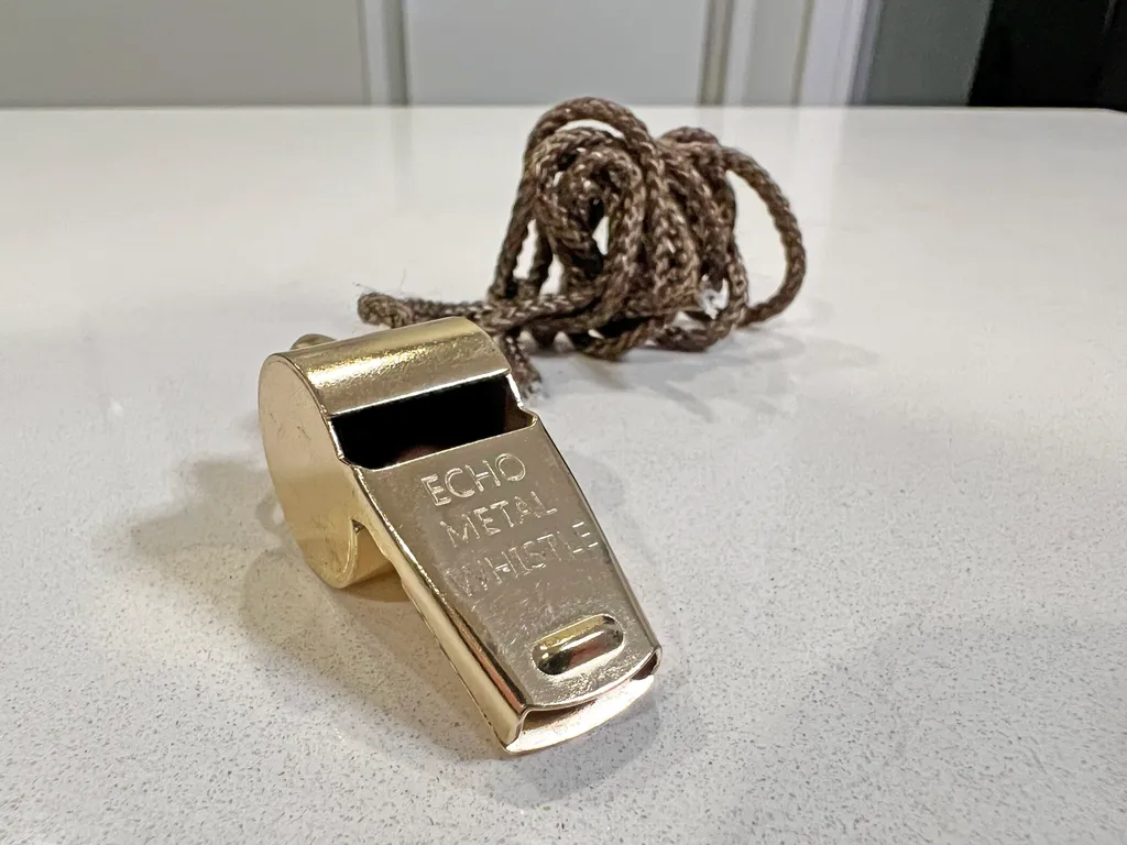 Gold Whistle photo 1
