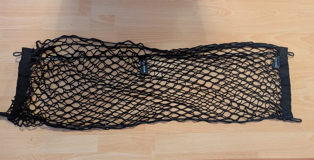 Lexus Cargo Net - Black (From Lexus RX 350) photo 1