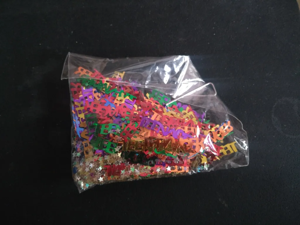 Confetti photo 1