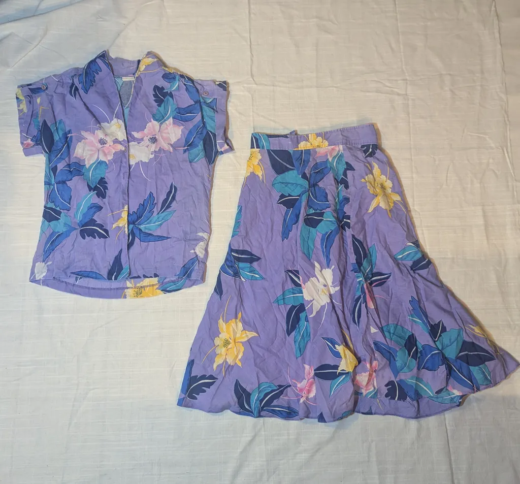 Hawaiian purple two piece  photo 1