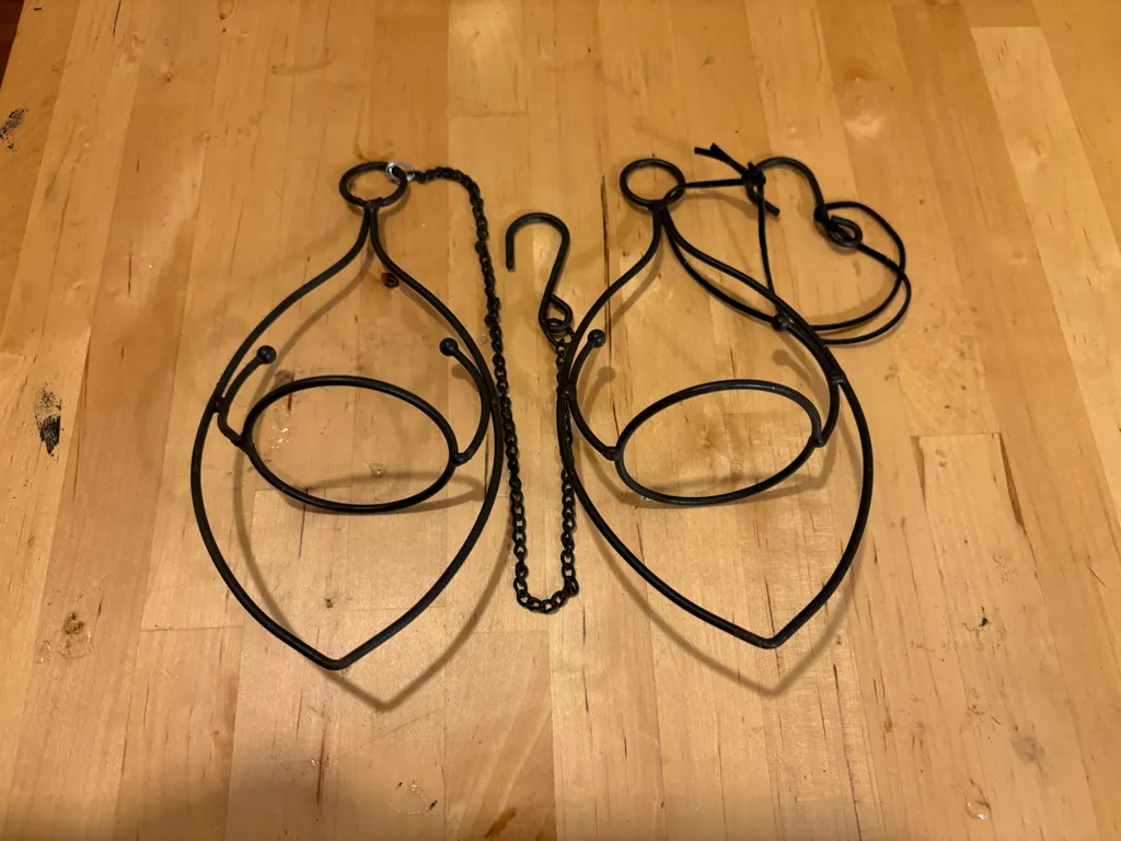 Plant hangers photo 1