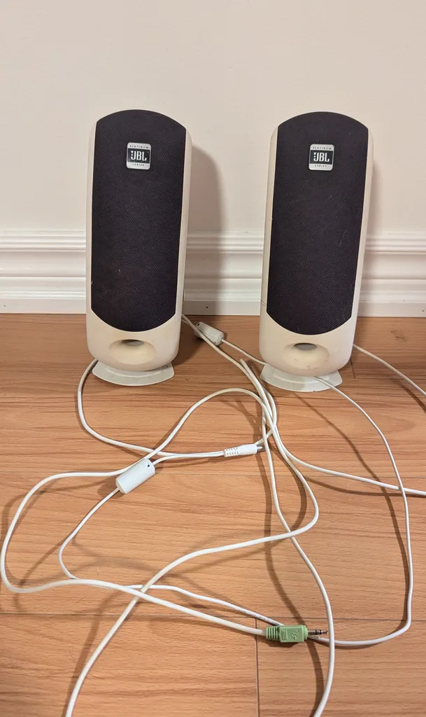 Platinum JBL Series Speakers photo 1