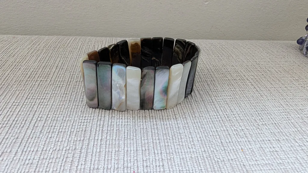 Brand New Stretch Bracelet - Black & Iridescent Tiles - Gift Ide photo 1