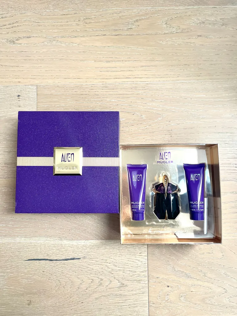 Alien Mugler Perfume Set photo 1