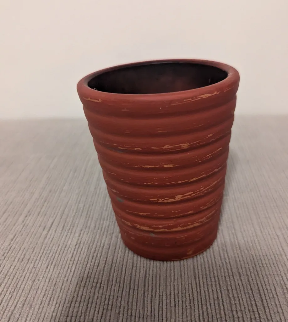 Small Terracotta Pot photo 1