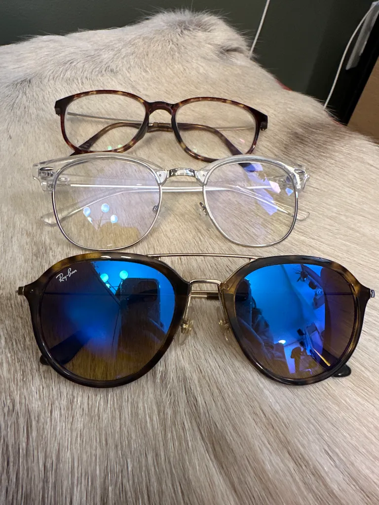 Glasses bundle photo 1