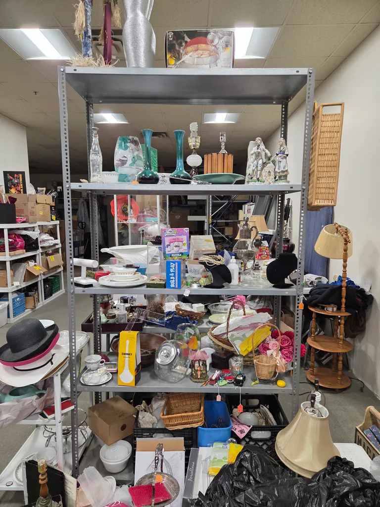 ETOBICOKE TRADES PLEASE photo 1