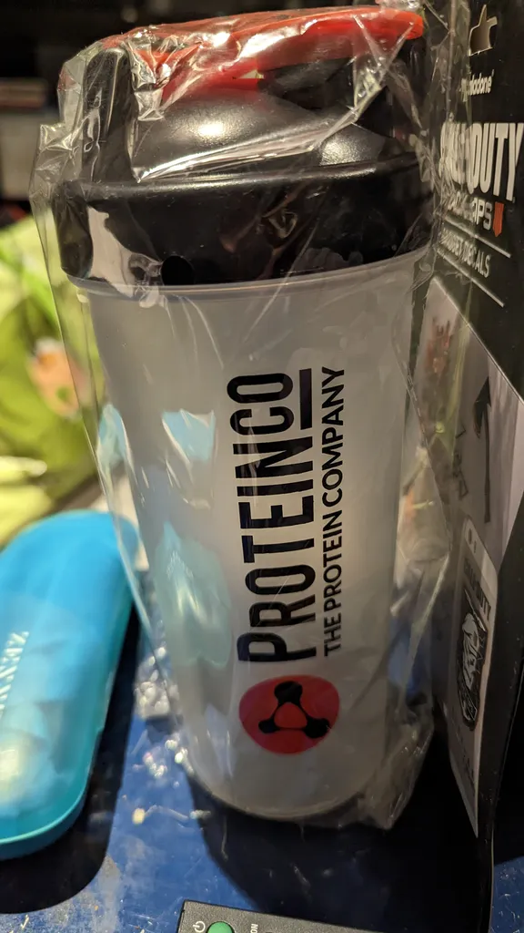 Protein shaker  photo 1