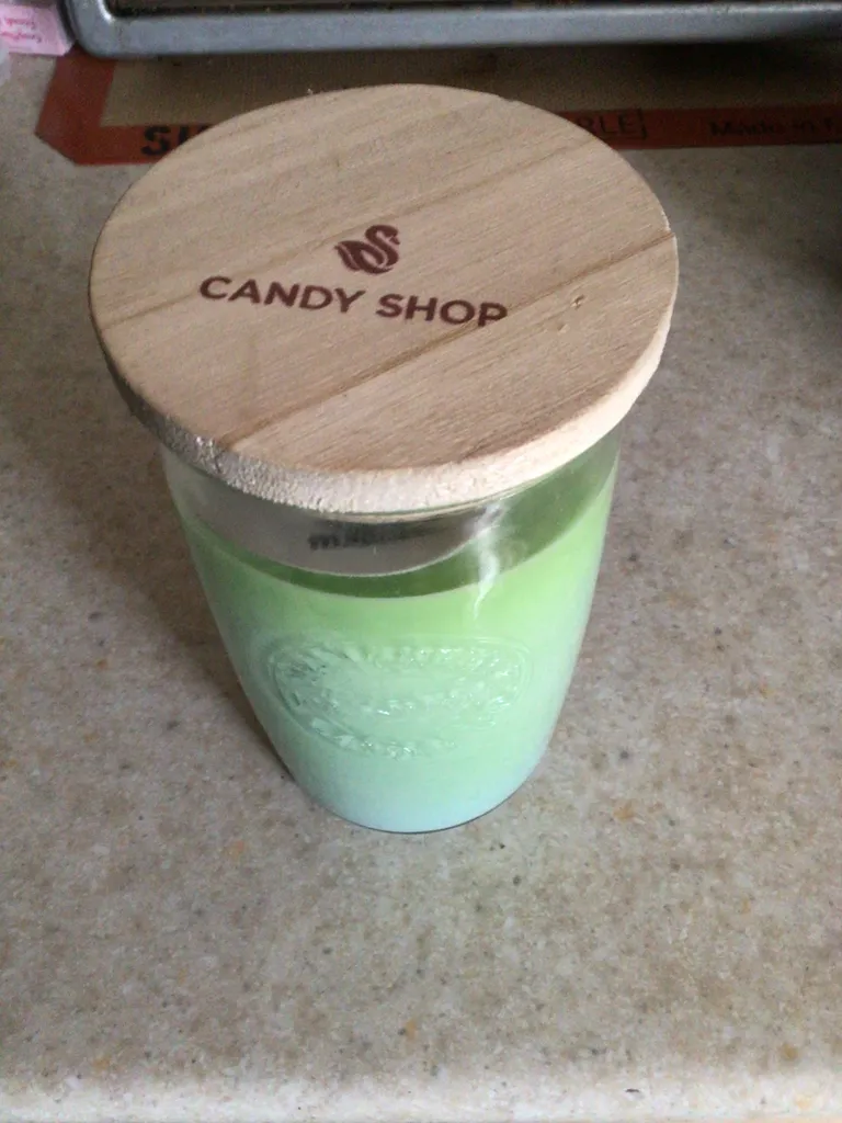 Swan creek candle 12oz  photo 1