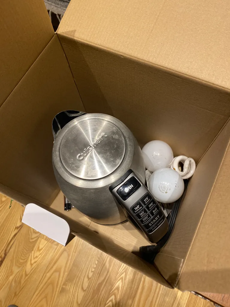 Someone to do an ecocentre run for me! photo 1