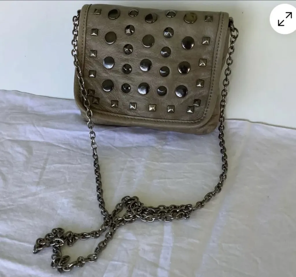 BCBG leather shoulder bag  photo 1