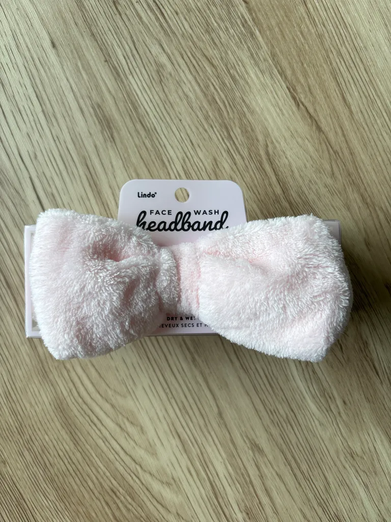 BNIB Face Wash Headband photo 1