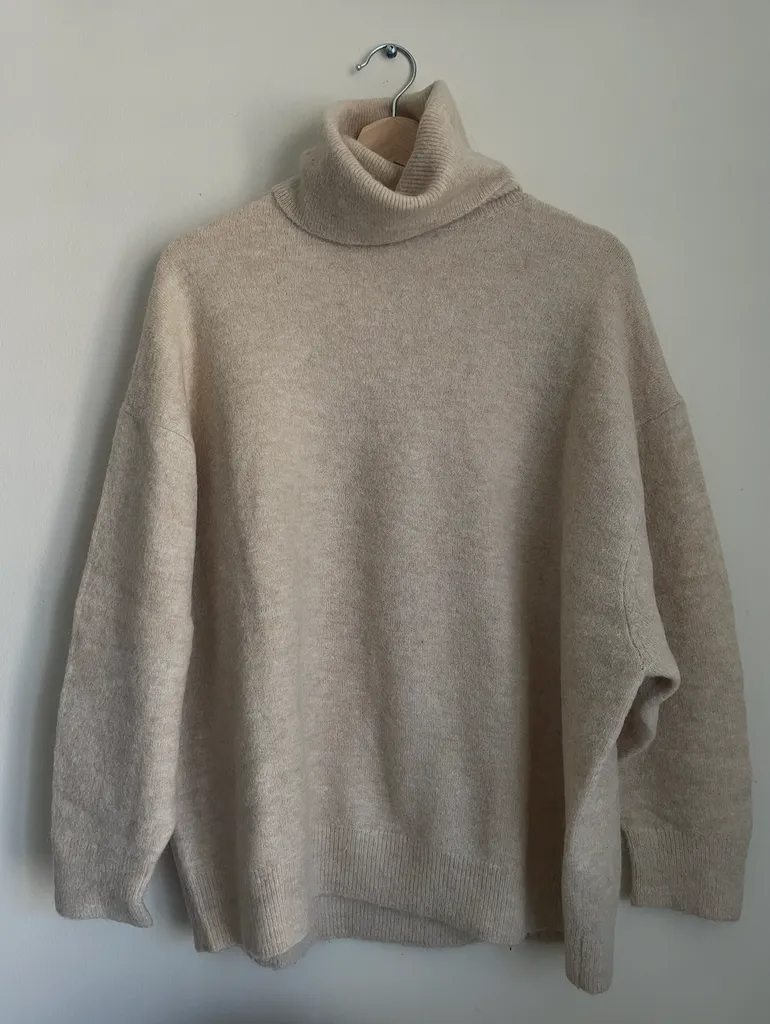Zara Oversized Wool Turtleneck Sweater photo 1