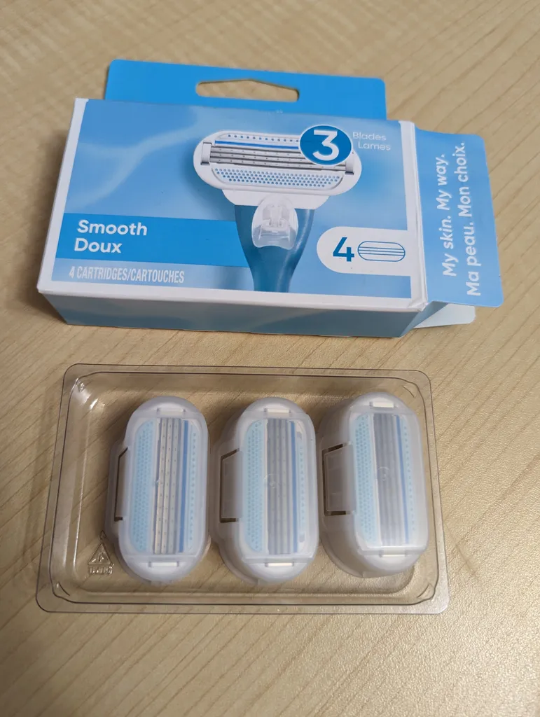 Gillette Venus razors  photo 1