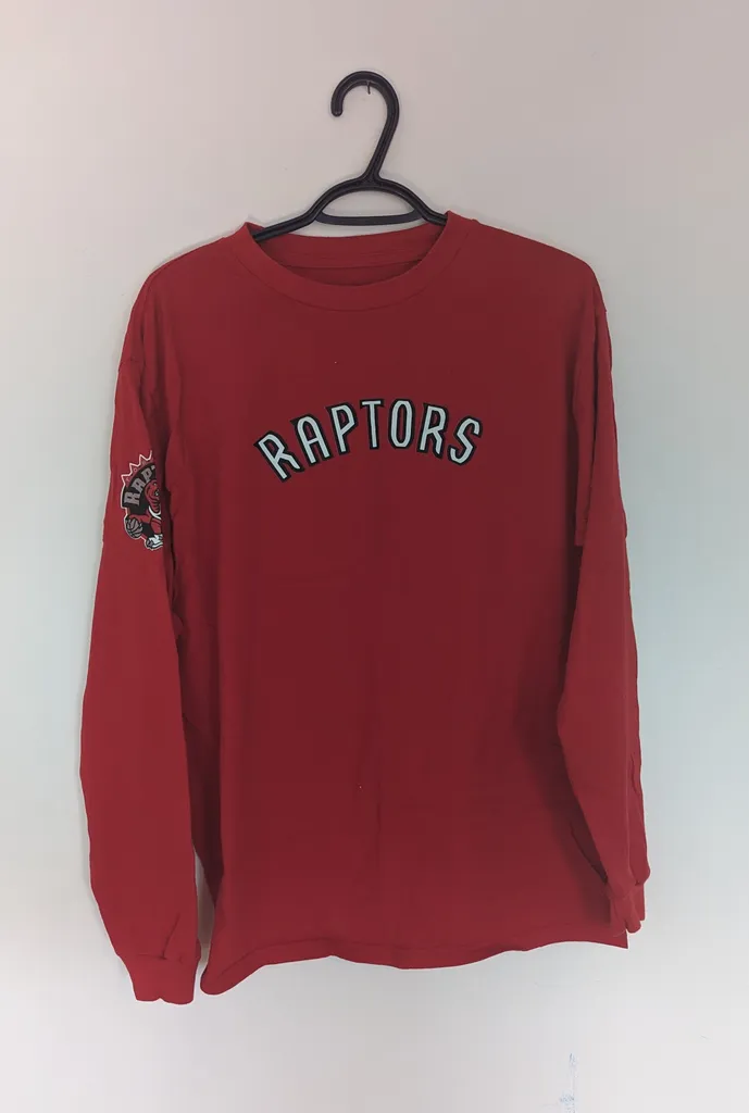 Men's Large Raptors Shirt  photo 1
