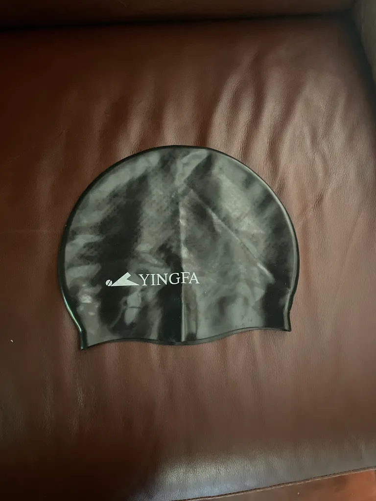 Swim cap photo 1