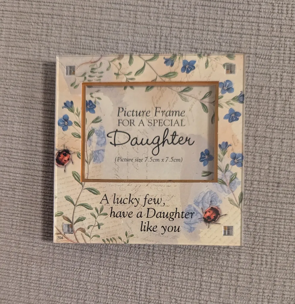 Brand New Picture Frame For Daughter Magnet  photo 1