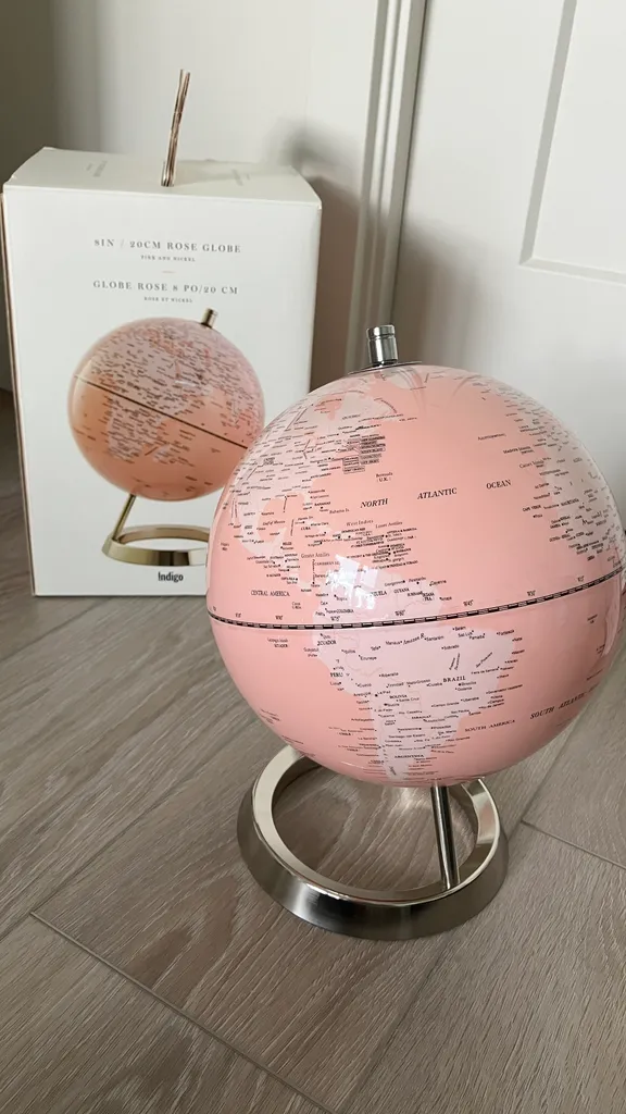 Rose Globe photo 1