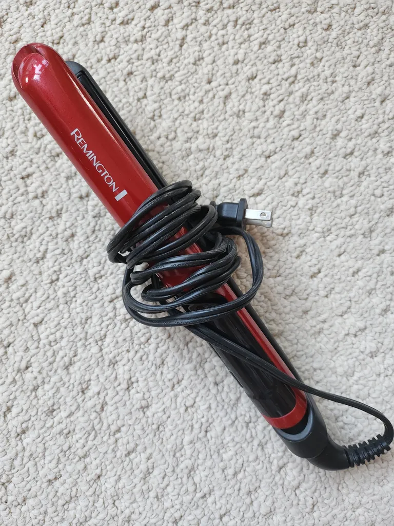 Hair flat iron photo 1