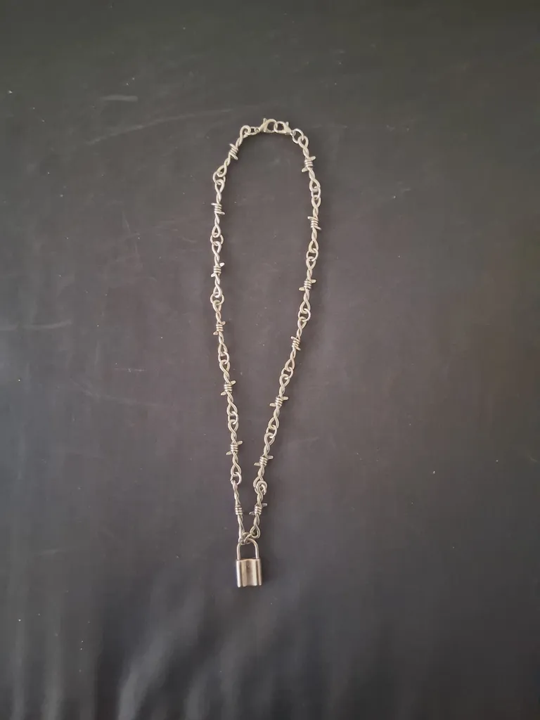 Lock necklace photo 1