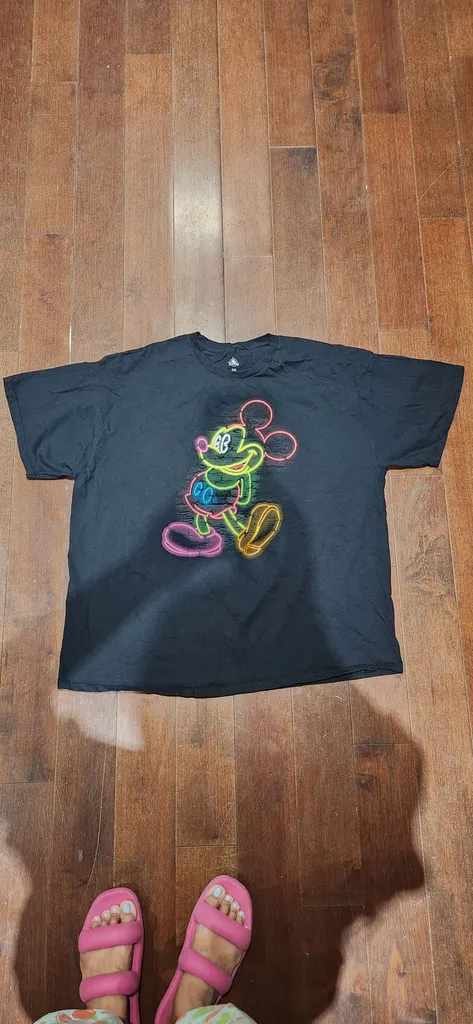 Men's Mickey Mouse T-Shirt Size XXL NEW photo 1