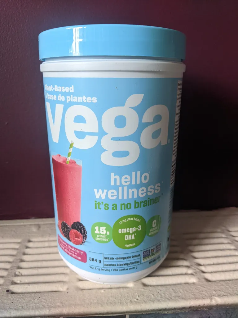 Vega Protein Powder Raspberry Blackberry  photo 1