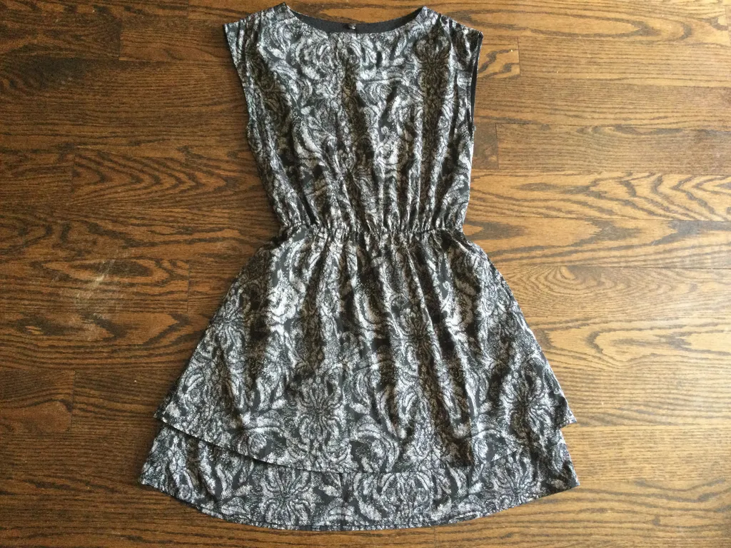 H&M dress size 4 photo 1