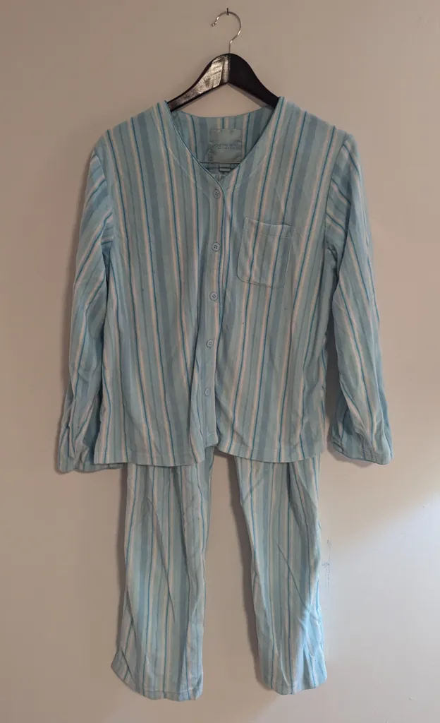 Jasmine Rose Intimates Pajama Set - Women's Medium photo 1