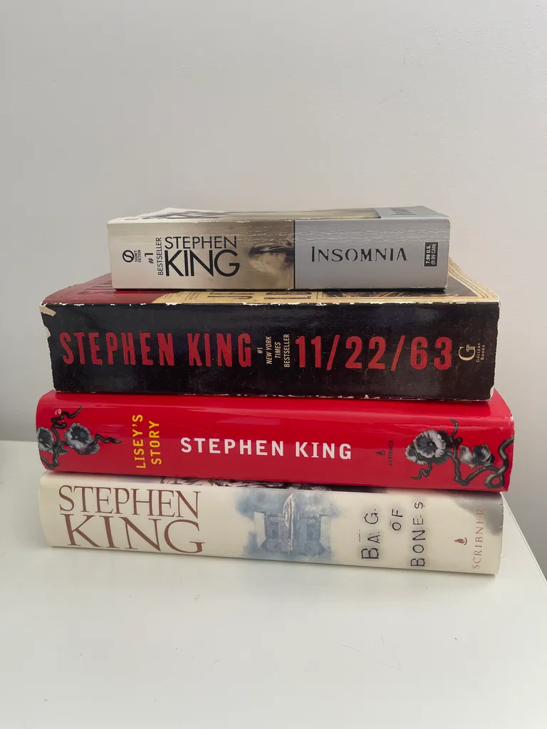 Stephen King books photo 1