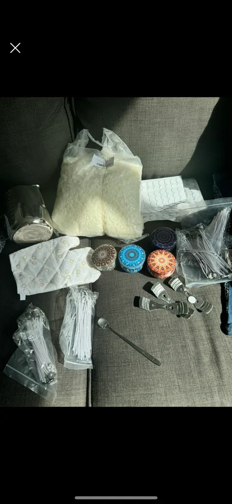 Candle making supplies bundle with instructions photo 1