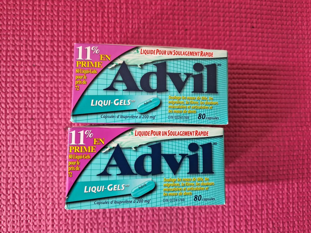 2 New Sealed Advil Ibuprofen 80 Gel Capsules  photo 1