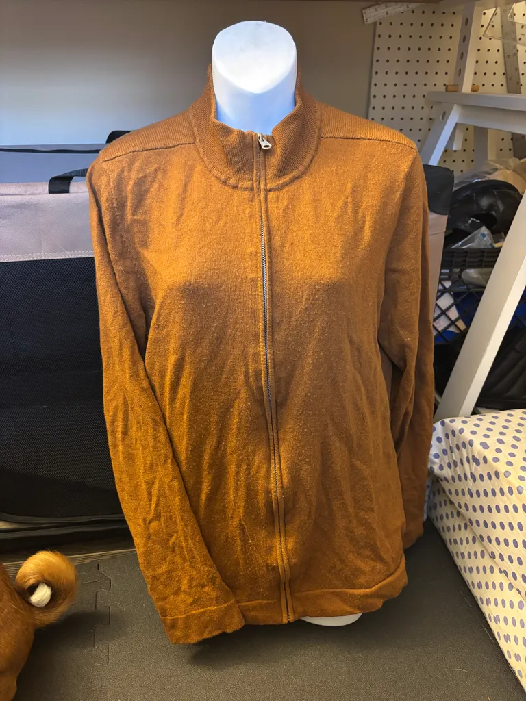 Zipped Sweater M photo 1