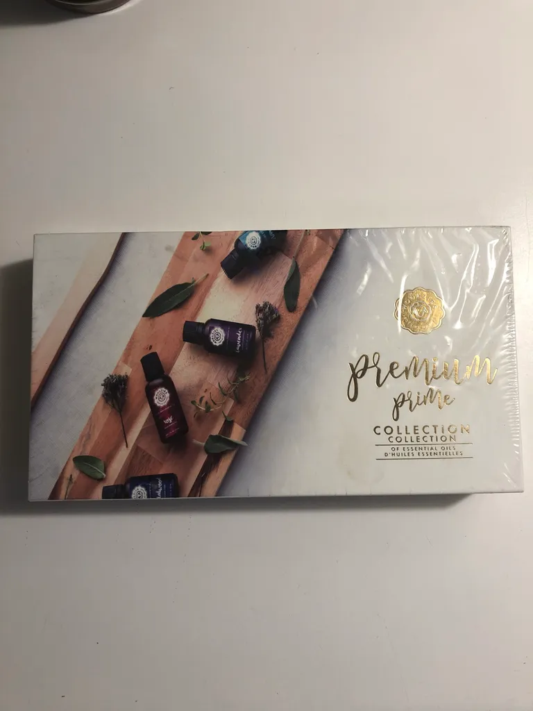 Essential Oils Set of 6 BNIB photo 1