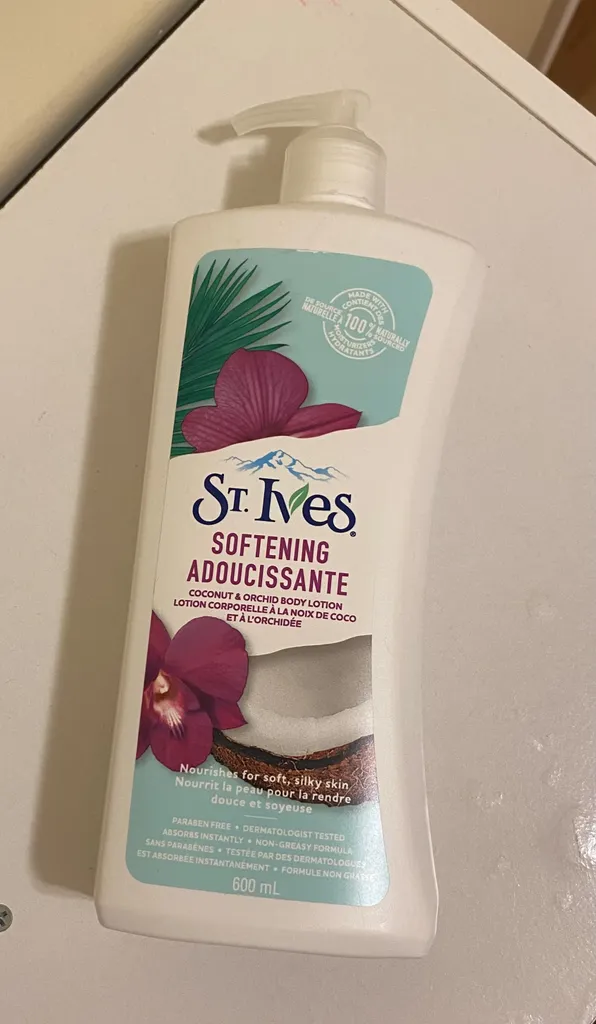 Unopened St Ives Coconut and Orchid Body Lotion photo 1