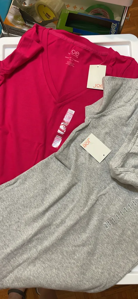 Joe Fresh XS ladies t shirts  photo 1