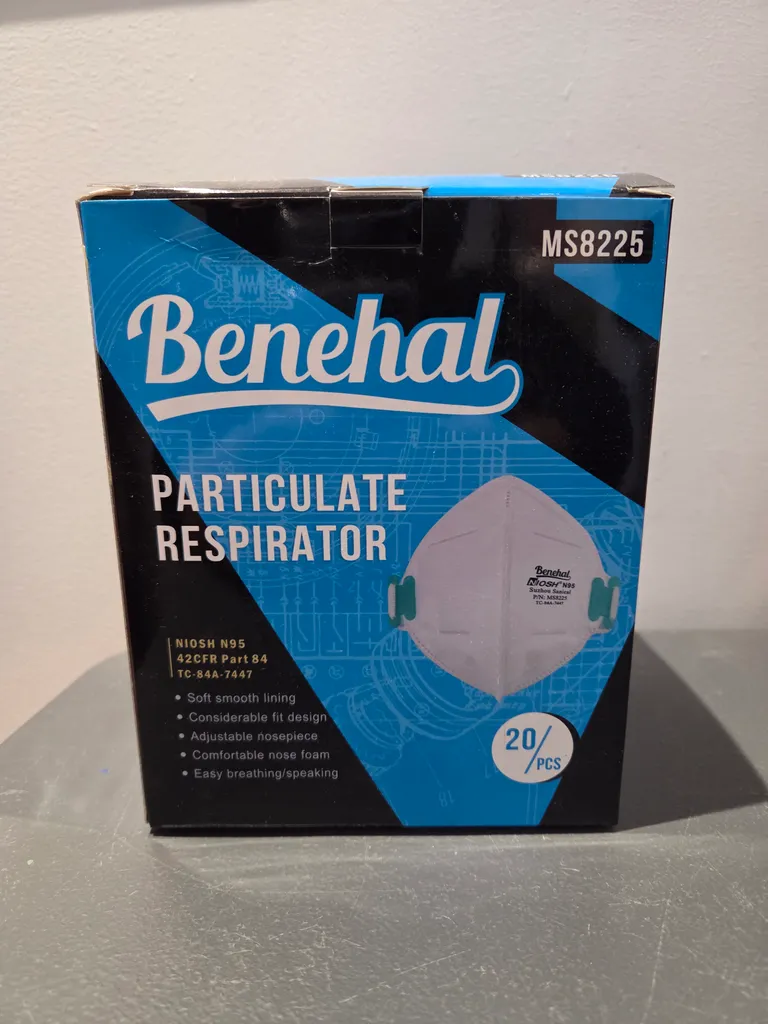 N95 Benehal Particulate Respirator Facemask photo 1