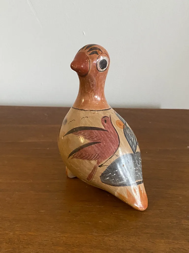 Mexican bird pottery photo 1