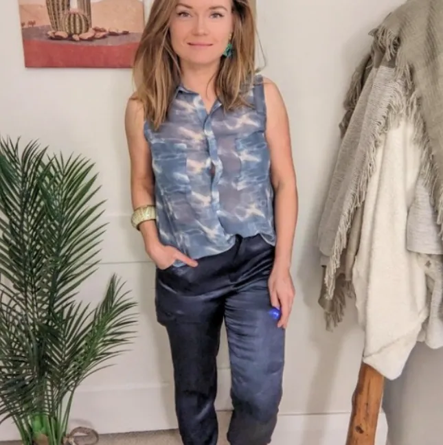 BCBG Cloud Pleated Sleeveless Blouse, Small (RRP $180) photo 1