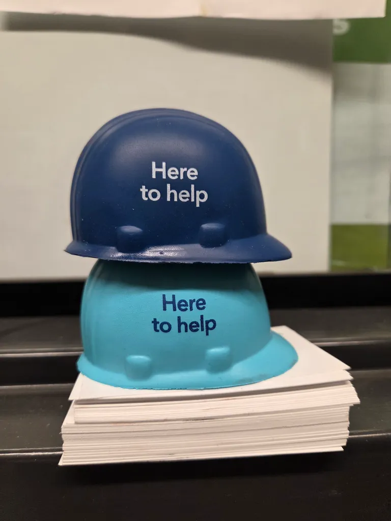 Helmet shaped "stress balls" photo 1