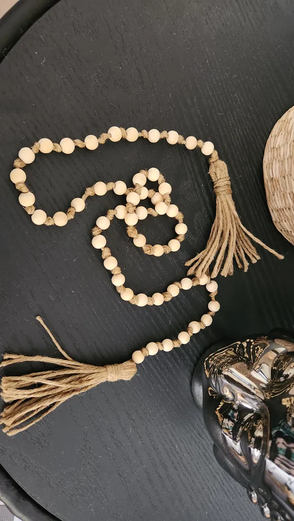 Wooden beads string decor photo 1
