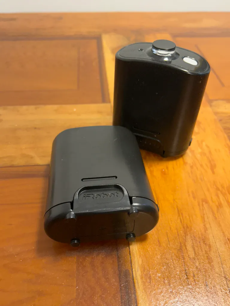 2x iRobot Roomba Dual Mode Virtual Wall Barriers photo 1