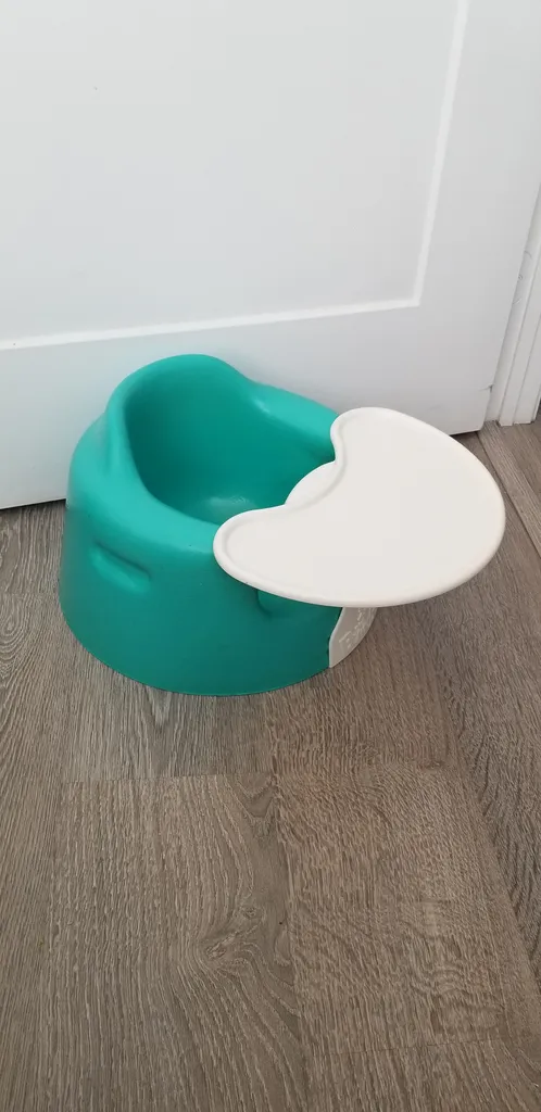 Bumbo seat with table (for Baby) photo 1