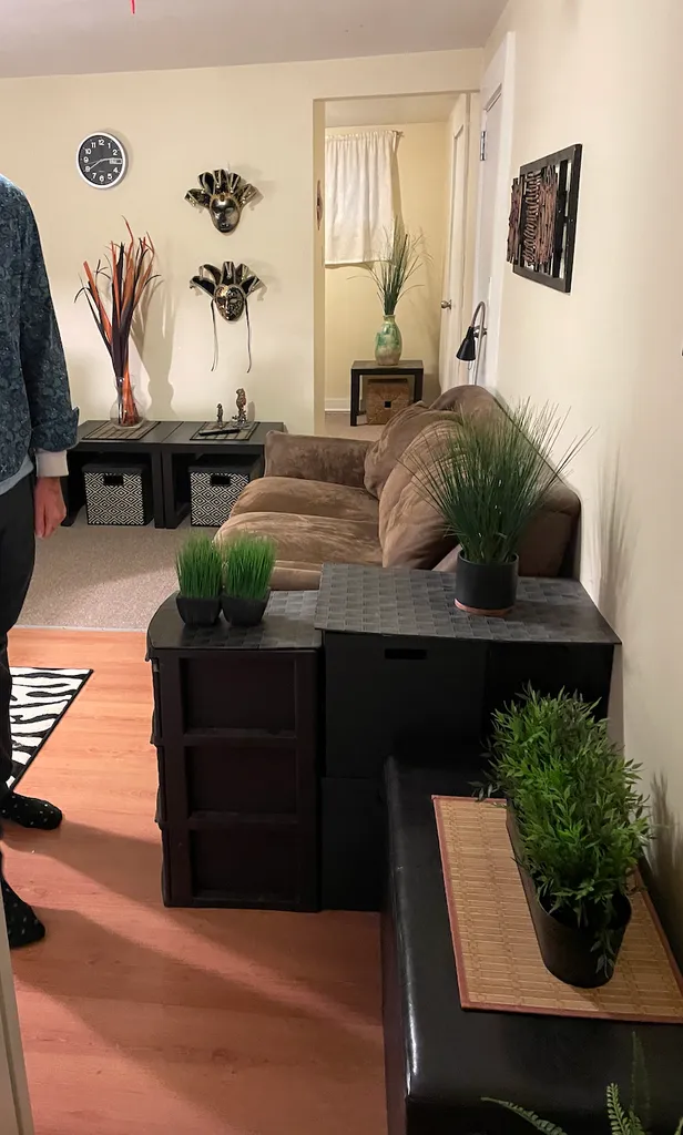 1.5 Bedroom Basement Apartment very close to High Park photo 1