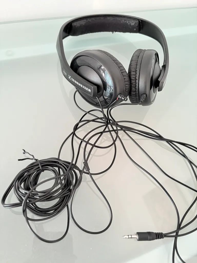 Senheiser Headphones photo 1