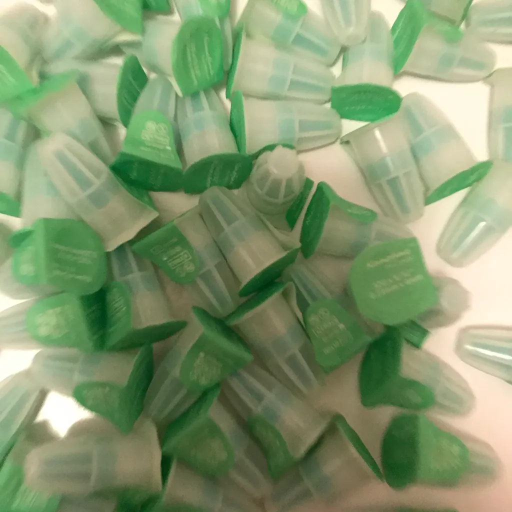 Ozempic and insulin pen needles photo 1