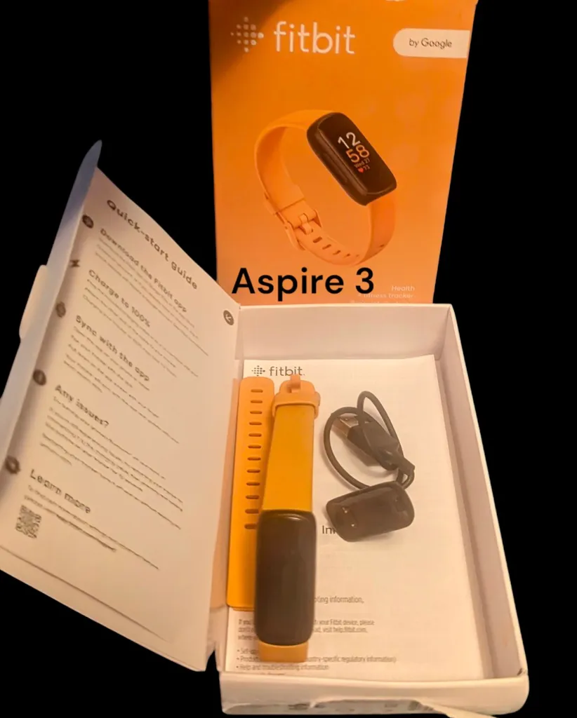 Fit bit Aspire 3  photo 1