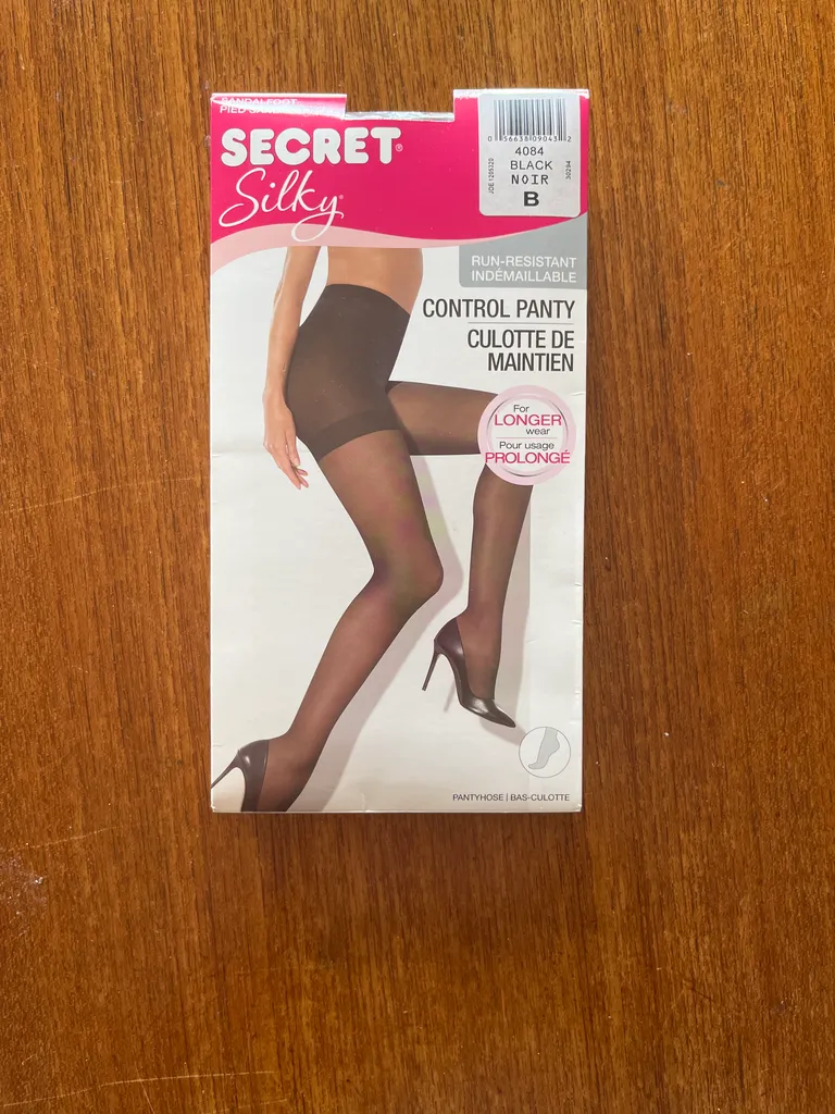 Pantyhose (never worn) photo 1