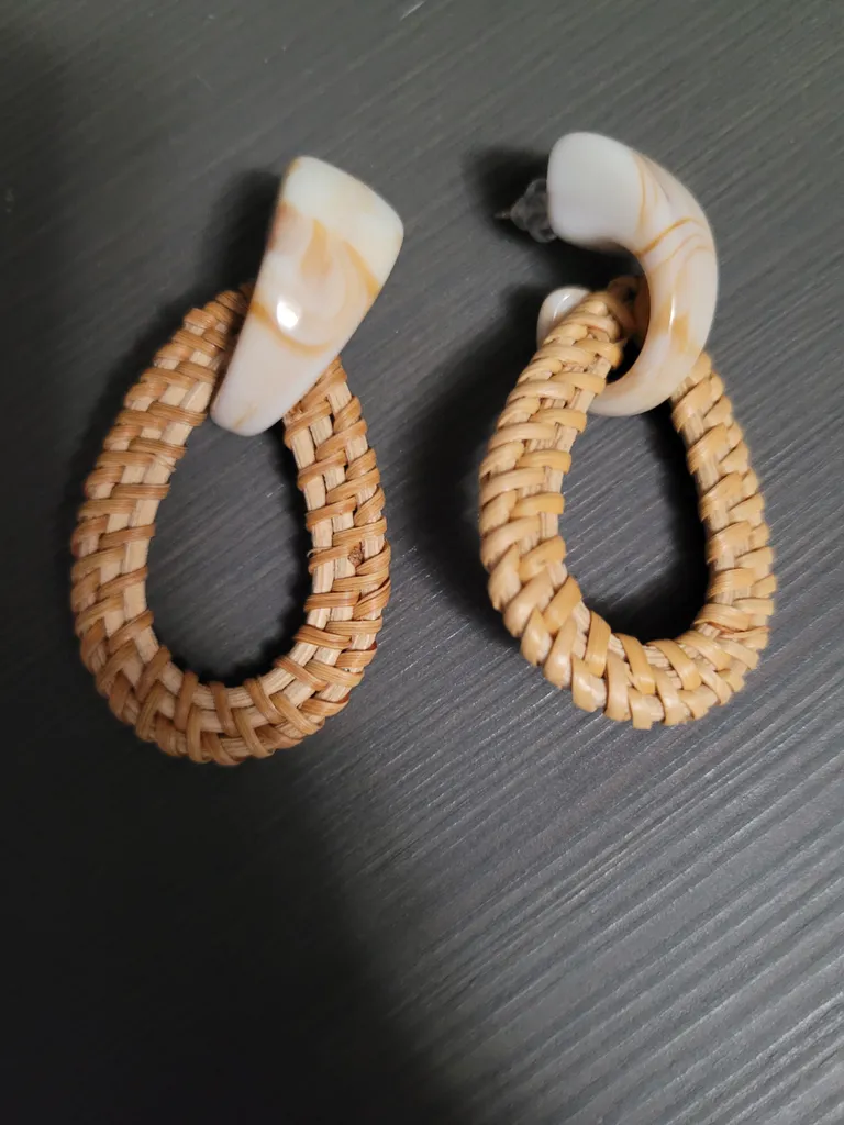 Earrings  photo 1