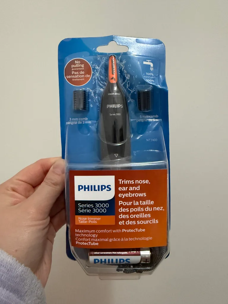 BNIP Phillips series 3000 nose trimmer  photo 1