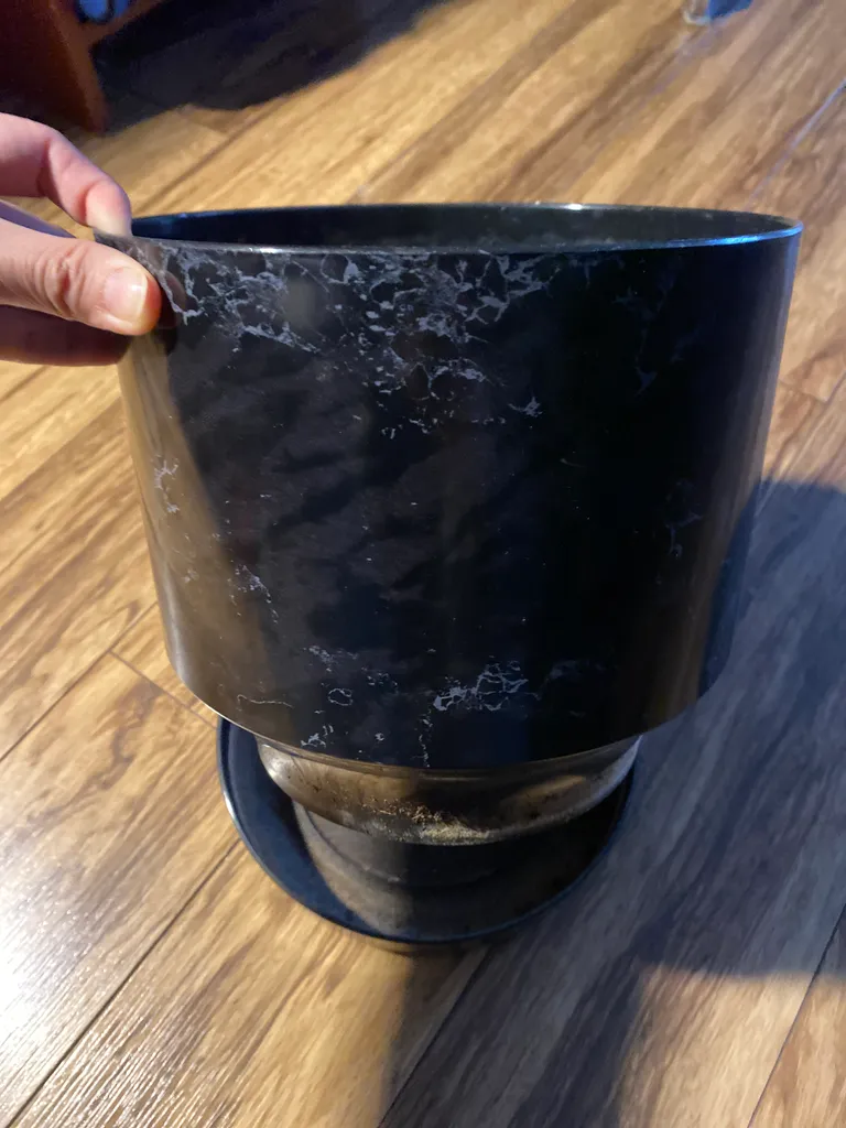 7.5"H Black Plastic Pot W/ Drainage photo 1